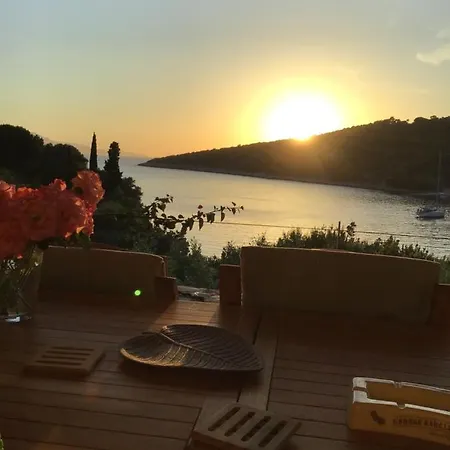 Sound Of The Sea Villa