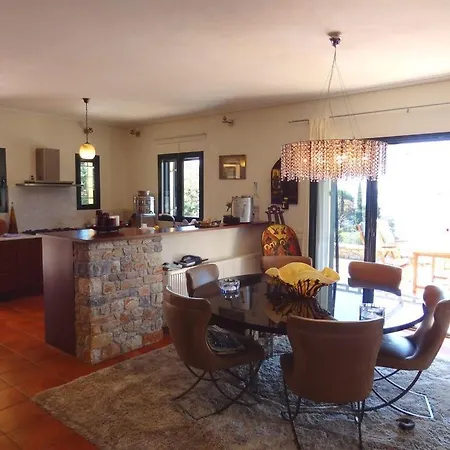 Sound Of The Sea Villa